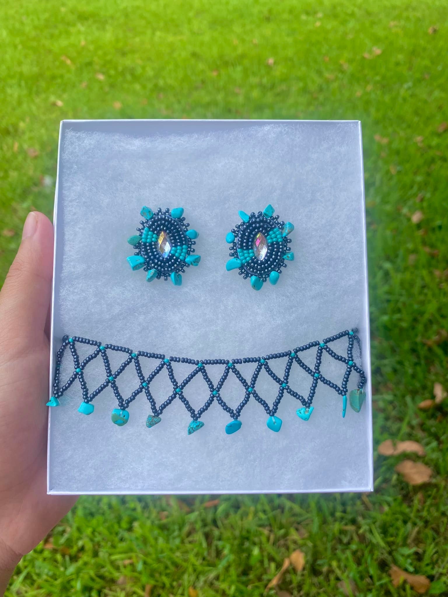 Two Feathers Beadwork