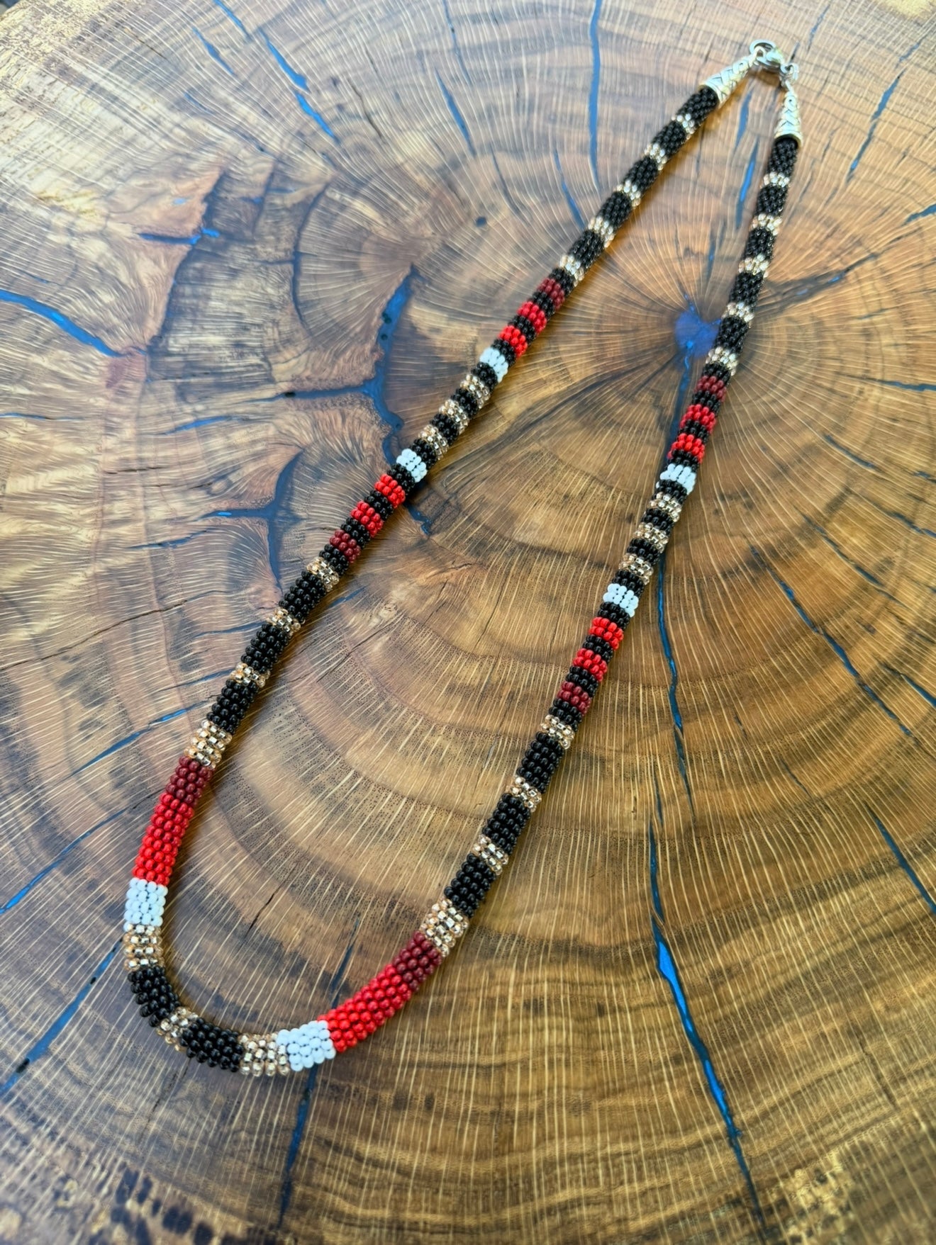 Red/Champagne rope necklace ￼