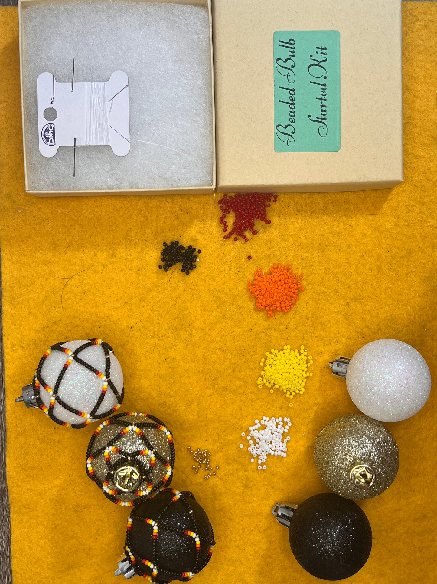 Shiny Black- Beaded Bulb Starter Kit